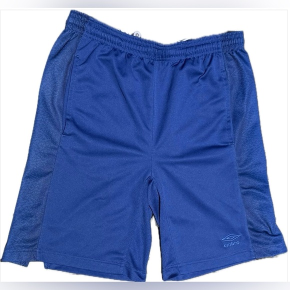 Nike & Umbro Boys’ Athletic Shorts Bundle (L & XL) – Mesh Dri-Fit - Picture 7 of 9